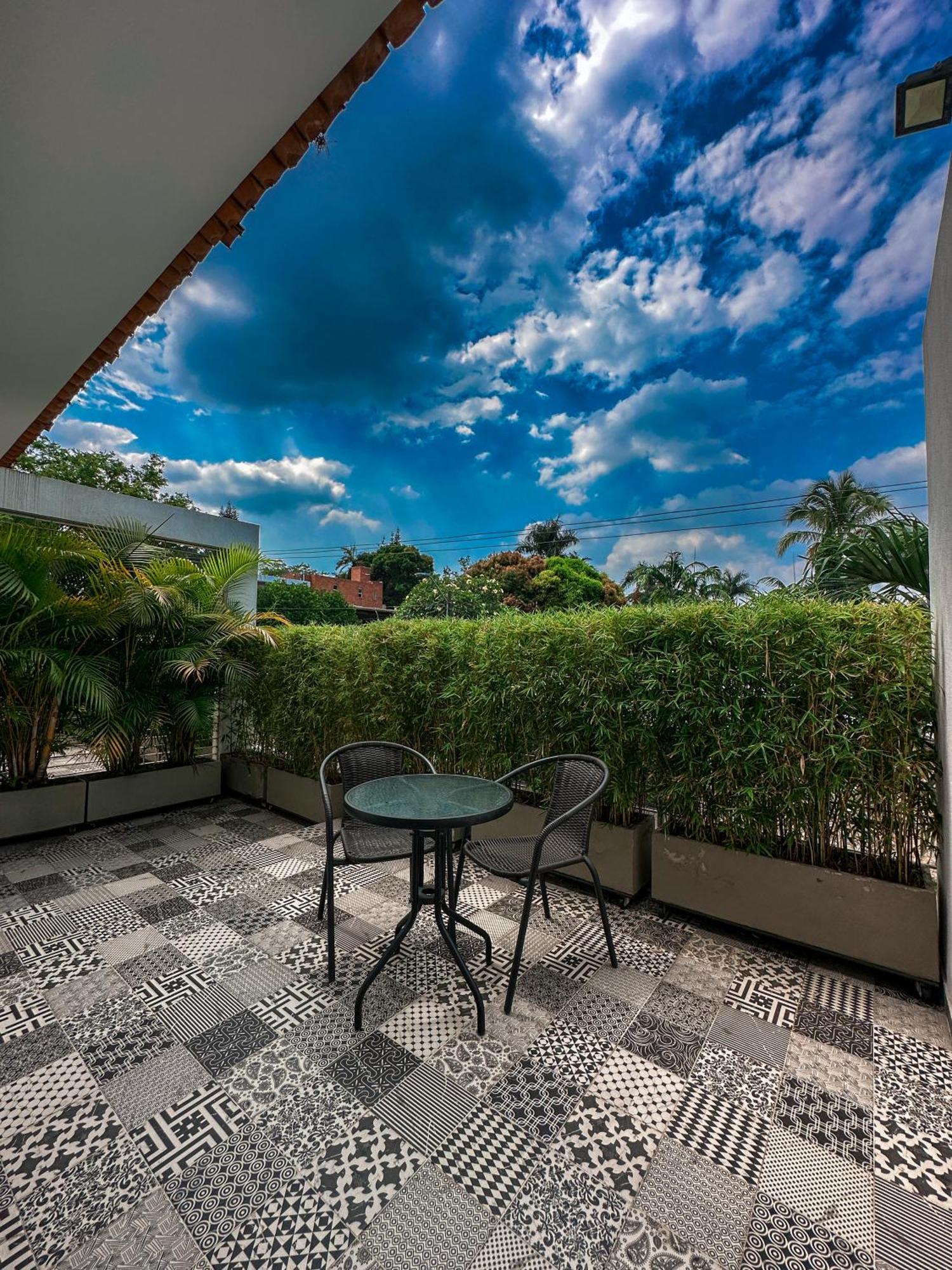 Malik Hotel Boutique Cali Bagian luar foto